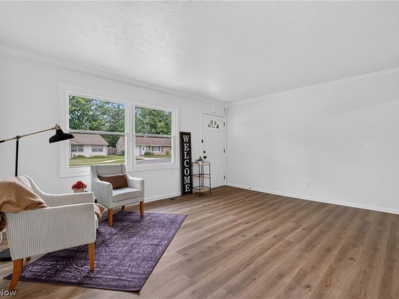 331 Adrian Drive, Berea, OH 44017 Photo 5
