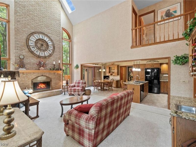 10683 Tudor Circle, North Royalton, OH 44133 Photo 12