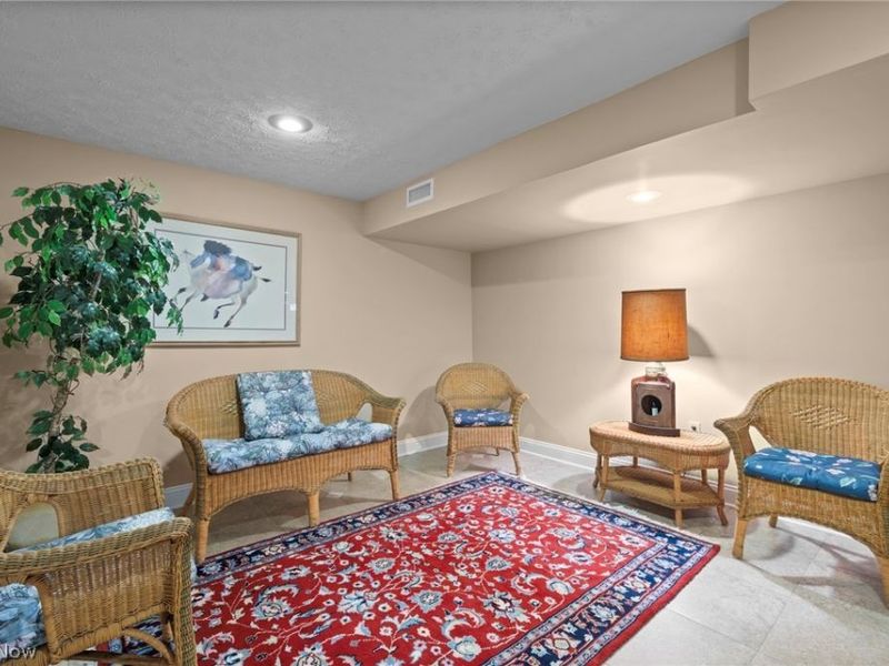 10683 Tudor Circle, North Royalton, OH 44133 Photo 20