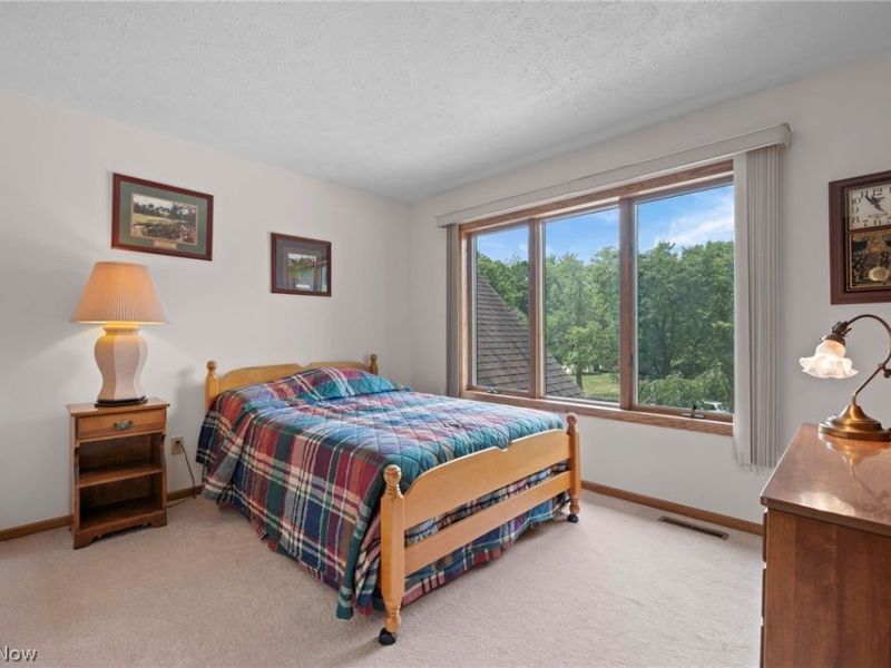10683 Tudor Circle, North Royalton, OH 44133 Photo 29