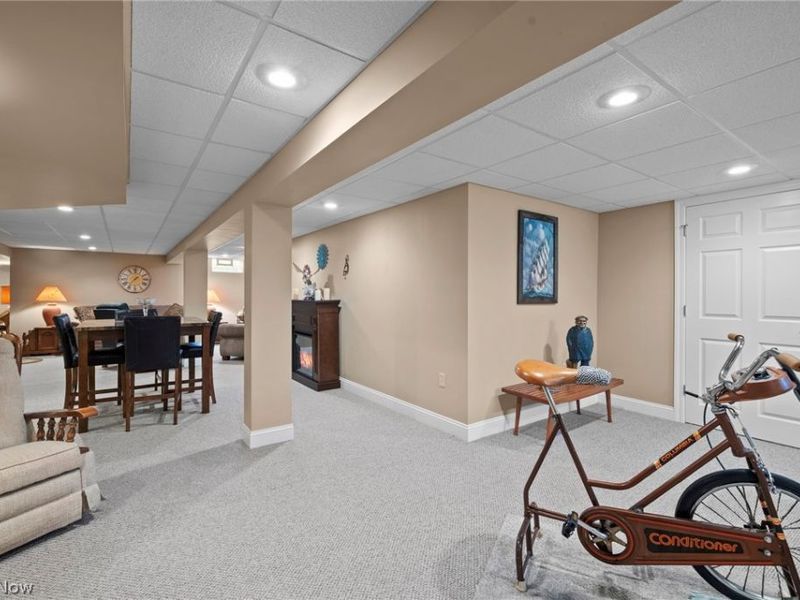 10683 Tudor Circle, North Royalton, OH 44133 Photo 34
