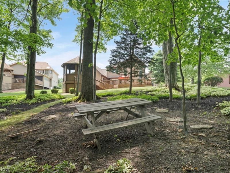10683 Tudor Circle, North Royalton, OH 44133 Photo 41