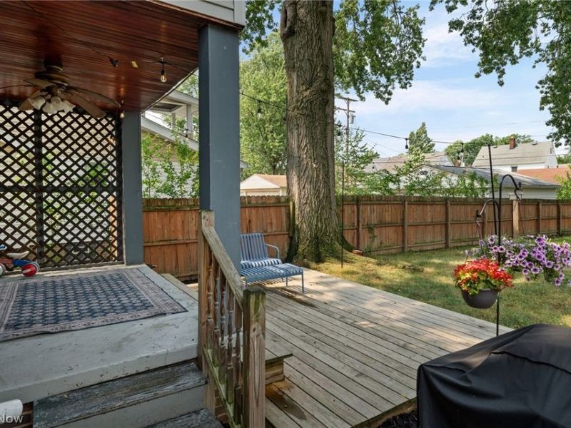 15312 Edolyn Avenue, Cleveland, OH 44111 Photo 14