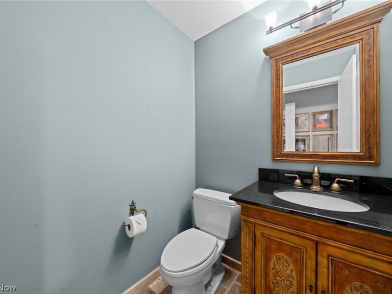 50 East Juniper Lane, Moreland Hills, OH 44022 Photo 22