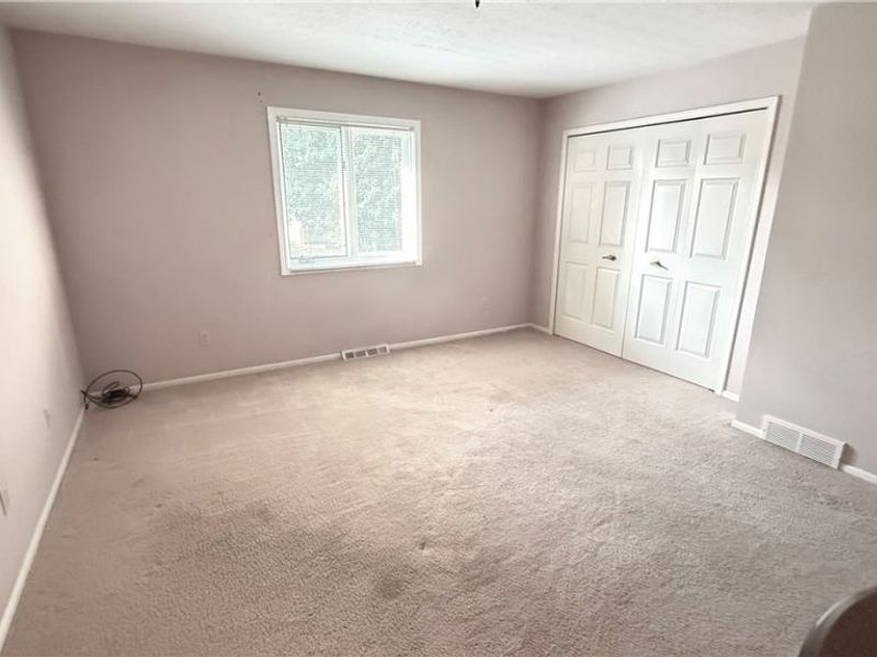4719 Vincent Drive, Seven Hills, OH 44131 Photo 12