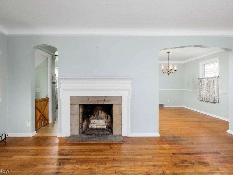 8905 Beech Avenue, Cleveland, OH 44144 Photo 12