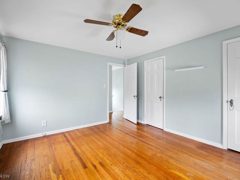 8905 Beech Avenue, Cleveland, OH 44144 Photo 19