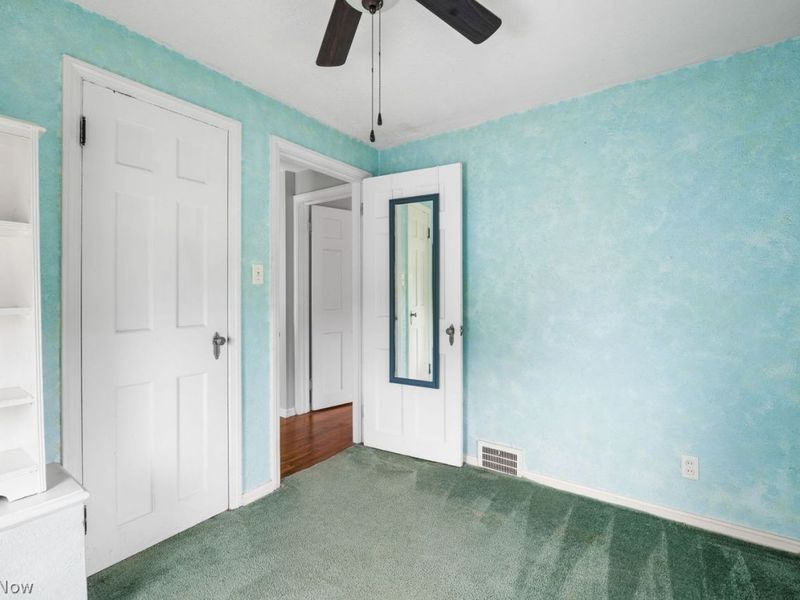 8905 Beech Avenue, Cleveland, OH 44144 Photo 23