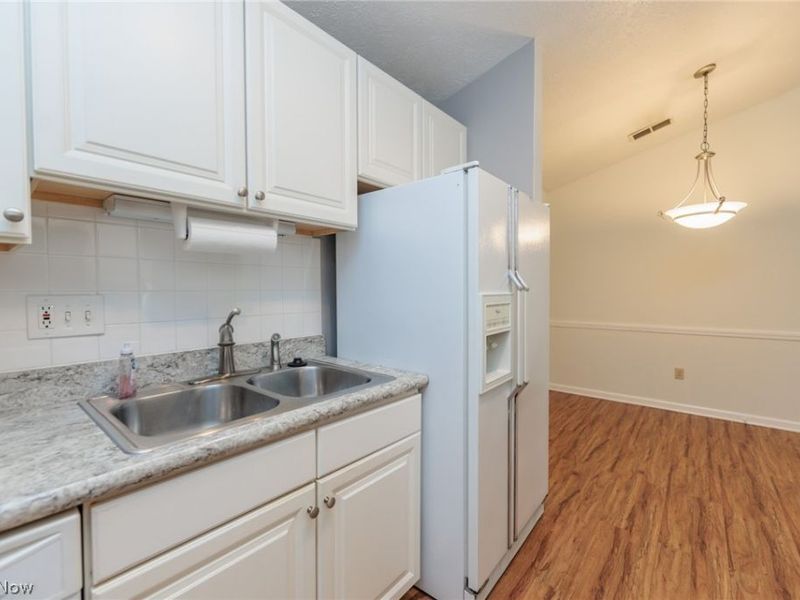 2735 Shakespeare Lane, Avon, OH 44011 Photo 19