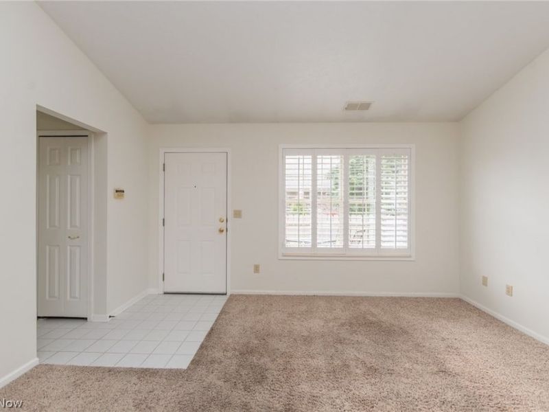 2735 Shakespeare Lane, Avon, OH 44011 Photo 6