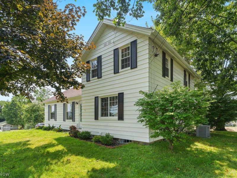 3090 Summit Road, Ravenna, OH 44266 Photo 2