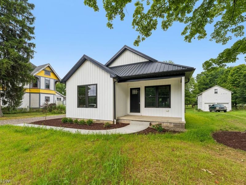 8467 Main Street, Kinsman, OH 44428 Photo 2