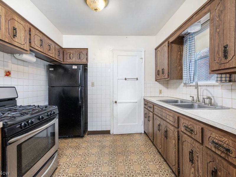 4330 W 138th Street, Cleveland, OH 44135 Photo 8