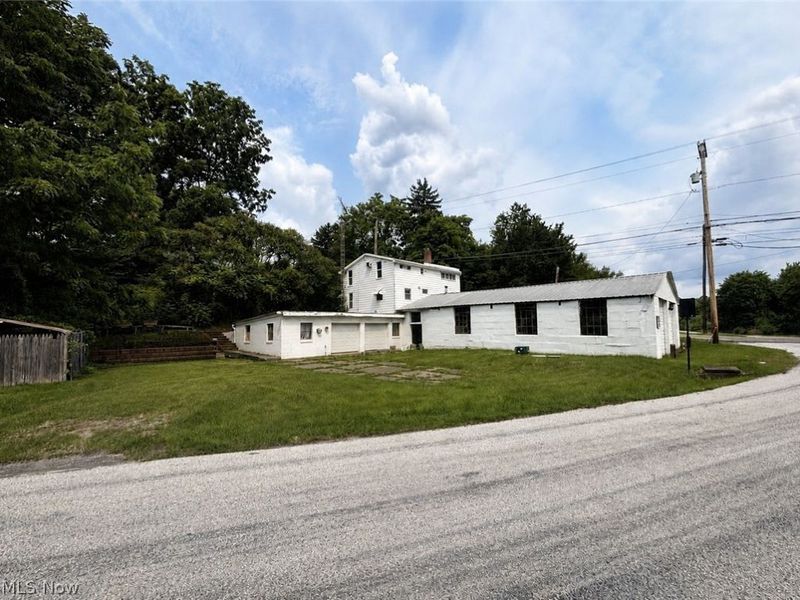 2682 E Turkeyfoot Lake Road, Uniontown, OH 44685 Photo 4