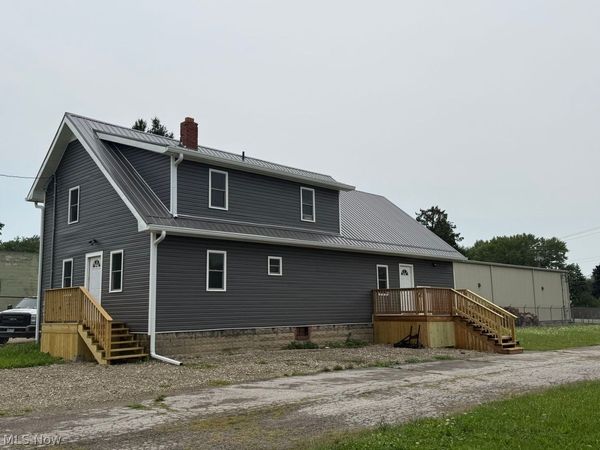6291 Lake Avenue, Elyria, OH 44035
