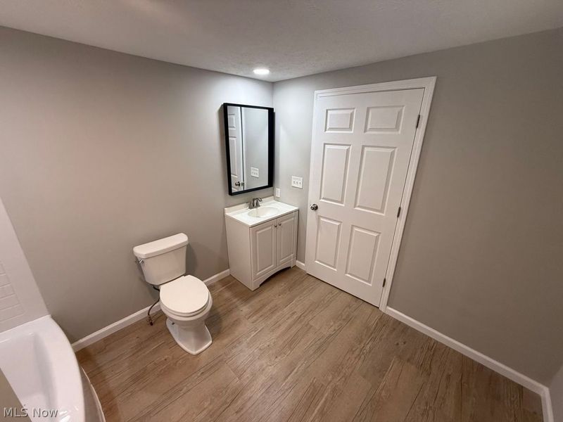 6291 Lake Avenue, Elyria, OH 44035 Photo 28