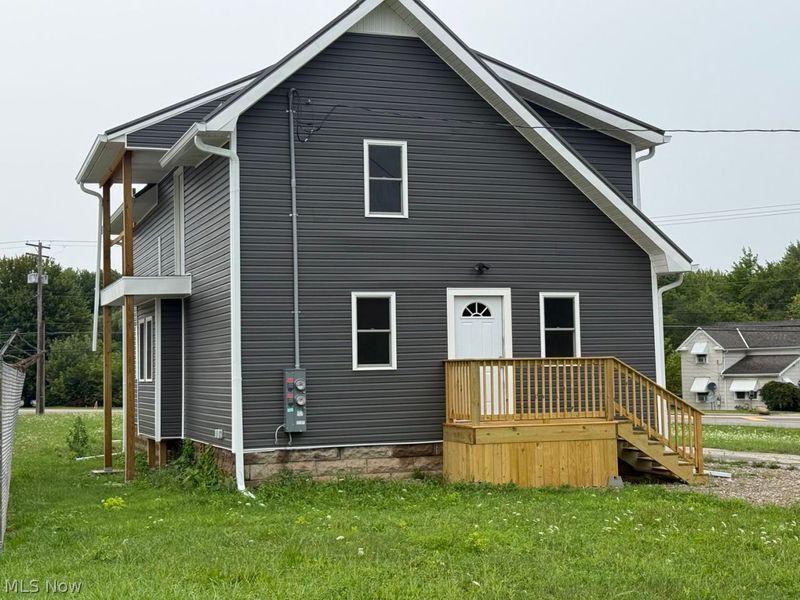 6291 Lake Avenue, Elyria, OH 44035 Photo 3