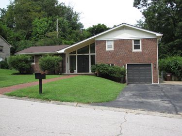 206 Eastway Drive, Richmond, KY 40475
