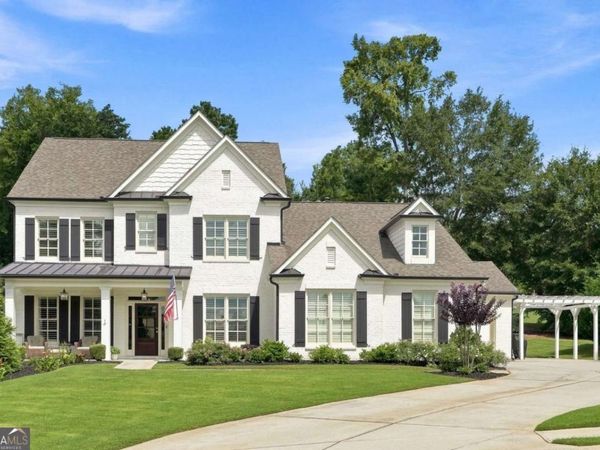 2442 Sunflower Drive, Hoschton, GA 30548
