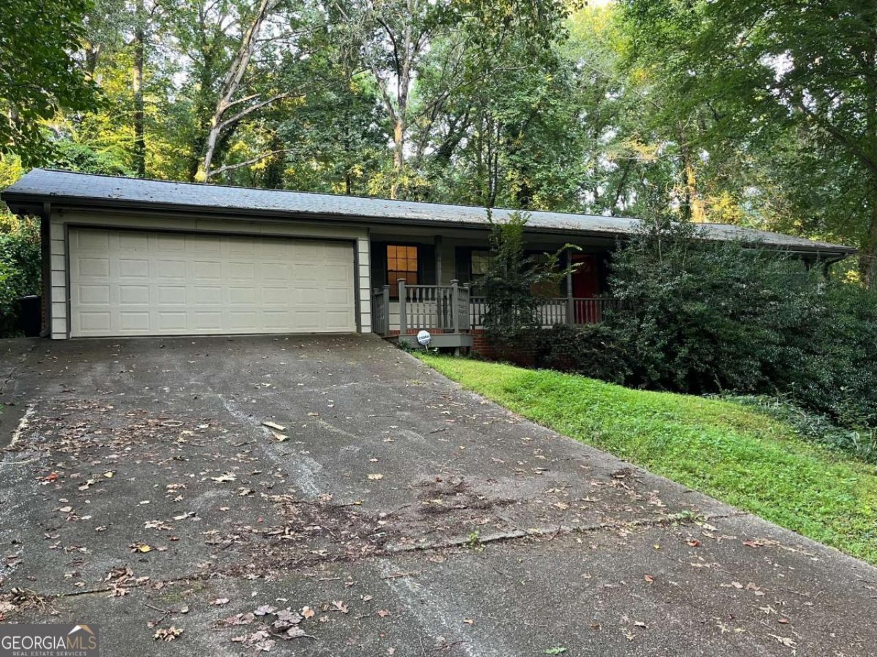 1088 Wheatley Drive Sw, Lilburn, GA 30047 Main Photo