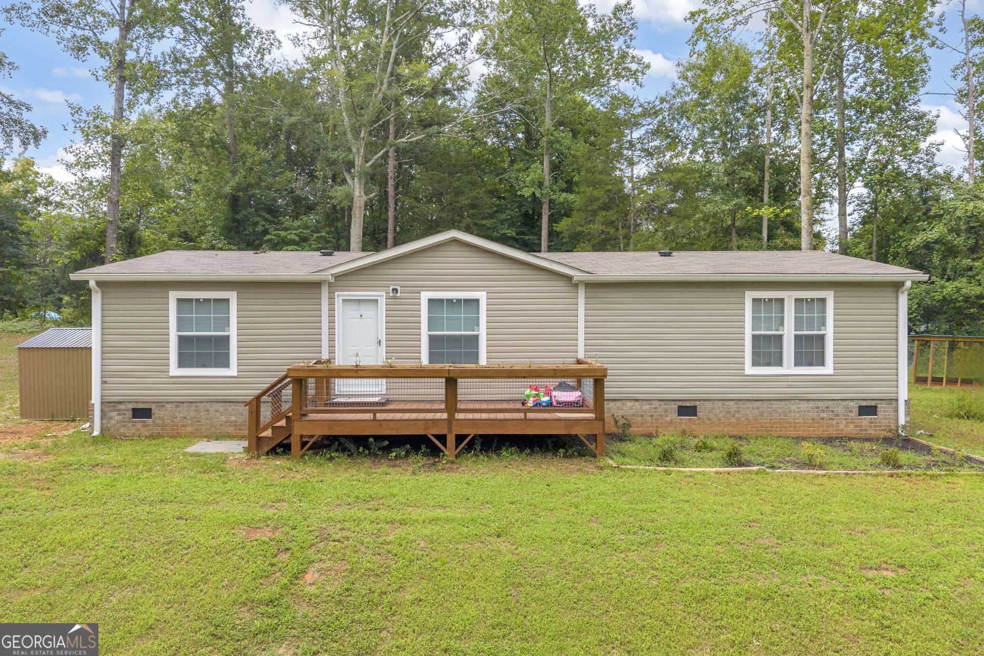 818 N Holcomb Drive, Martin, GA 30557 Main Photo
