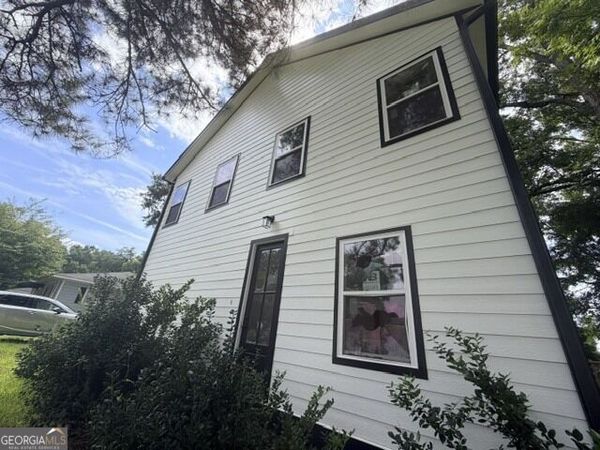 731 N Jefferson Street NE, Milledgeville, GA 31061