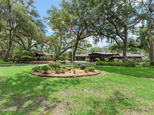 820 S Julia Street , St. Marys, GA 31558