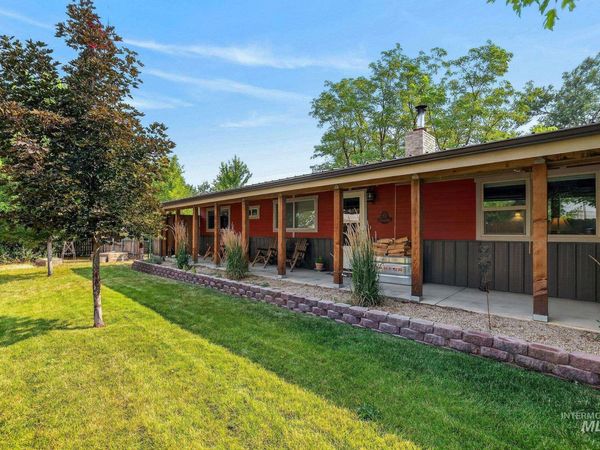 205 1/2 N Galena, Council, ID 83612