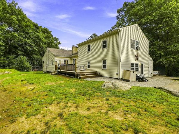 188 Maple St, Douglas, MA 01516