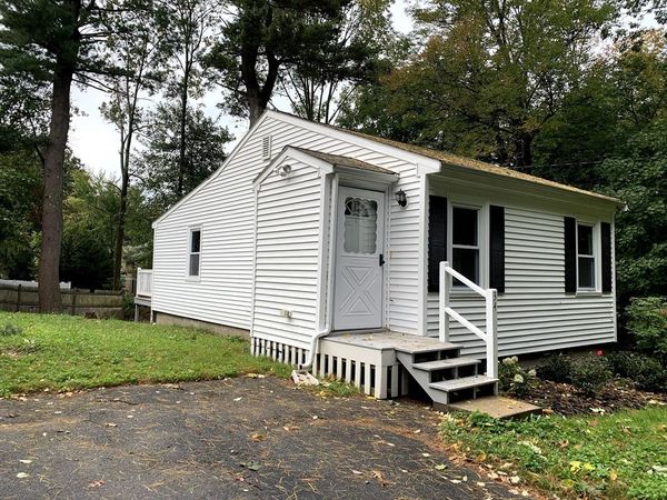 34 Dudley Rd, Wayland, MA 01778