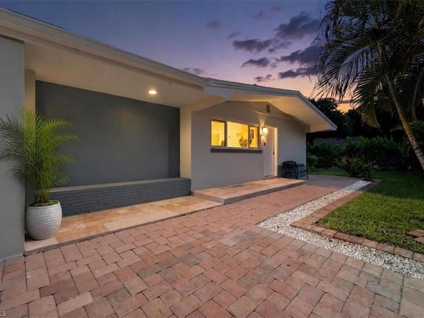 1821 Winkler AVE , FORT MYERS, FL 33901