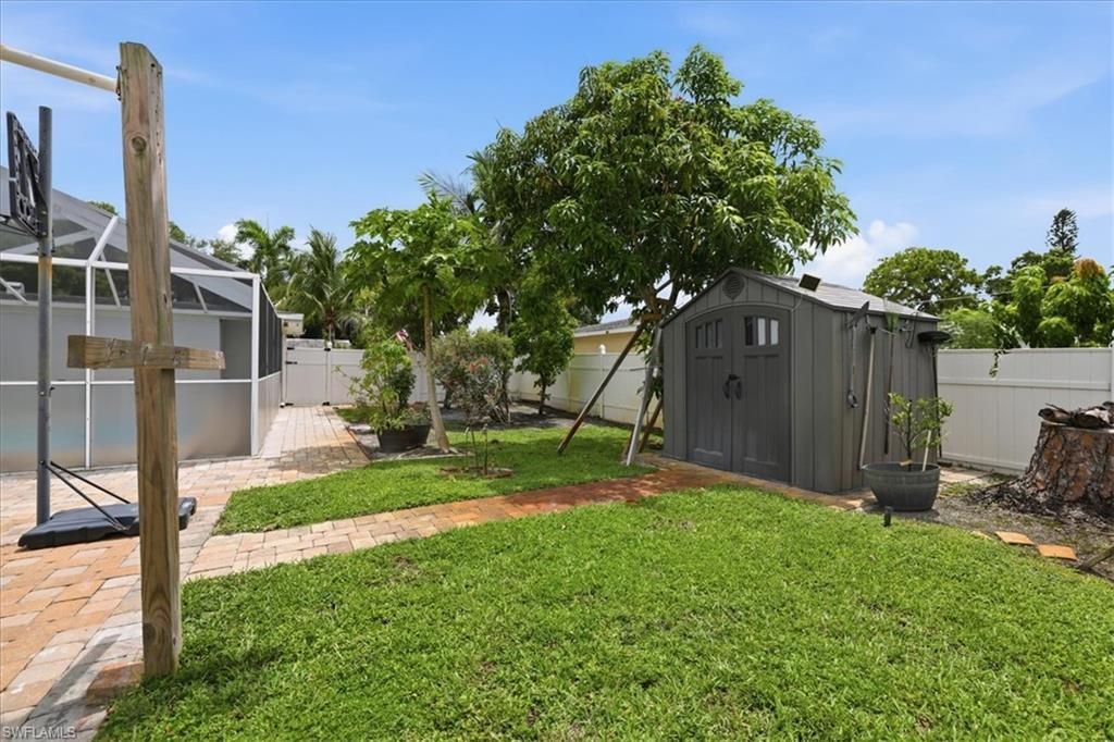 1821 Winkler Ave, Fort Myers, FL 33901 Photo