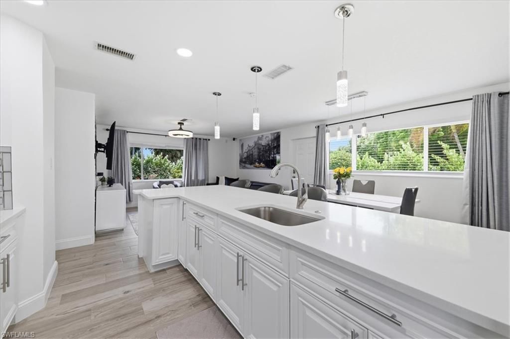 1821 Winkler Ave, Fort Myers, FL 33901 Photo