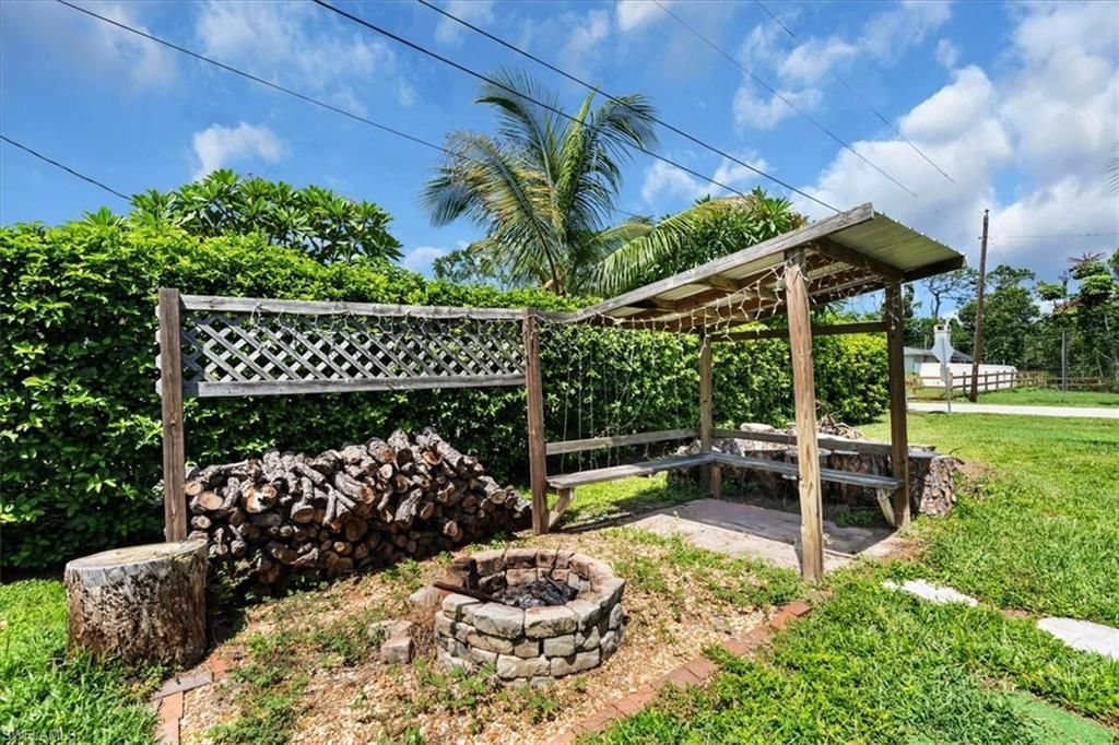 2373 Chandler Ave, Fort Myers, FL 33907 Photo