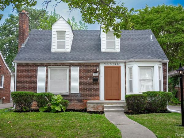 19168 Berden Street , Detroit, Mi 48236