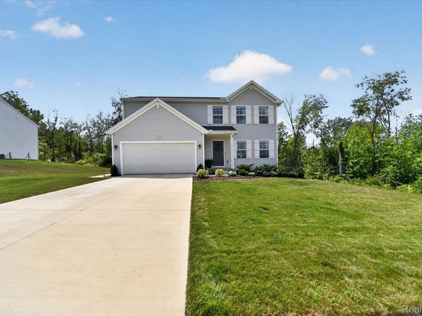 4435 Sunset Drive, Potterville, Mi 48876