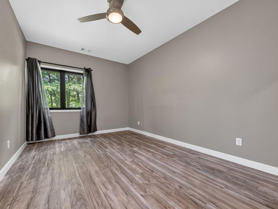 Property Image 68