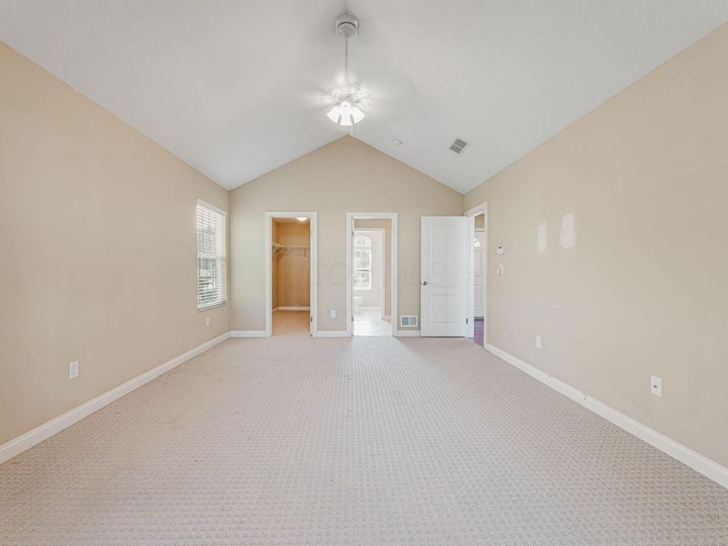 5087 Dinard Way, Unit 104, Columbus, OH 43221 Photo 22
