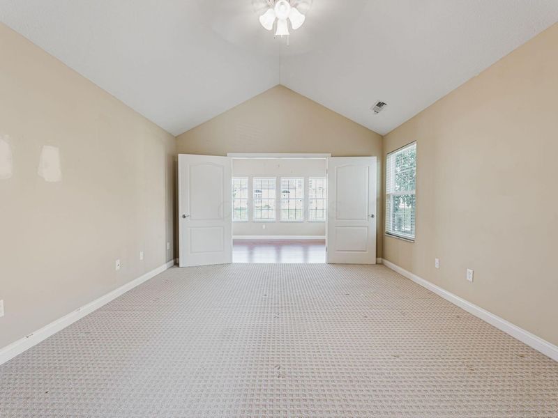 5087 Dinard Way, Unit 104, Columbus, OH 43221 Photo 26