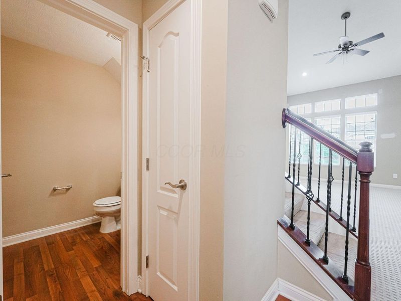 5087 Dinard Way, Unit 104, Columbus, OH 43221 Photo 28