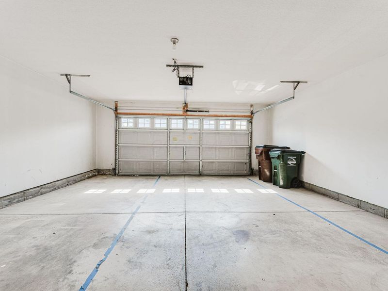 5087 Dinard Way, Unit 104, Columbus, OH 43221 Photo 45