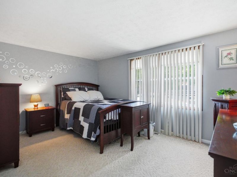 5855 Winchester Drive, Miami Township, OH 45150 Photo 25