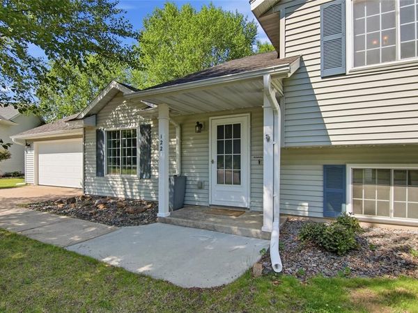 122 Eagle Ridge Court, Eau Claire, WI 54703