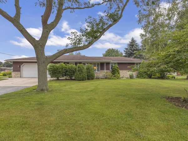 4468 S 8th STREET, Sheboygan, WI 53081