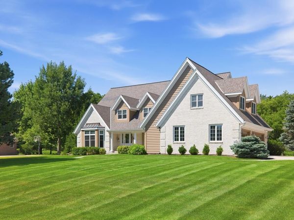 N28W30219 Red Hawk COURT, Pewaukee, WI 53072