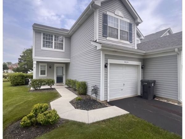 4424 W Brownstone Way , Waukegan, IL 60085