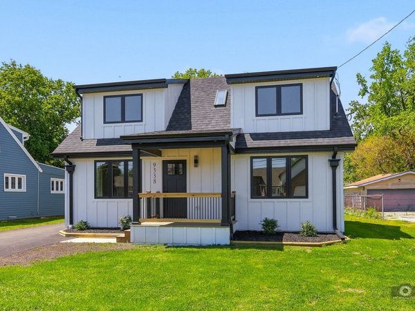9338 Sayre Avenue , Oak Lawn, IL 60453