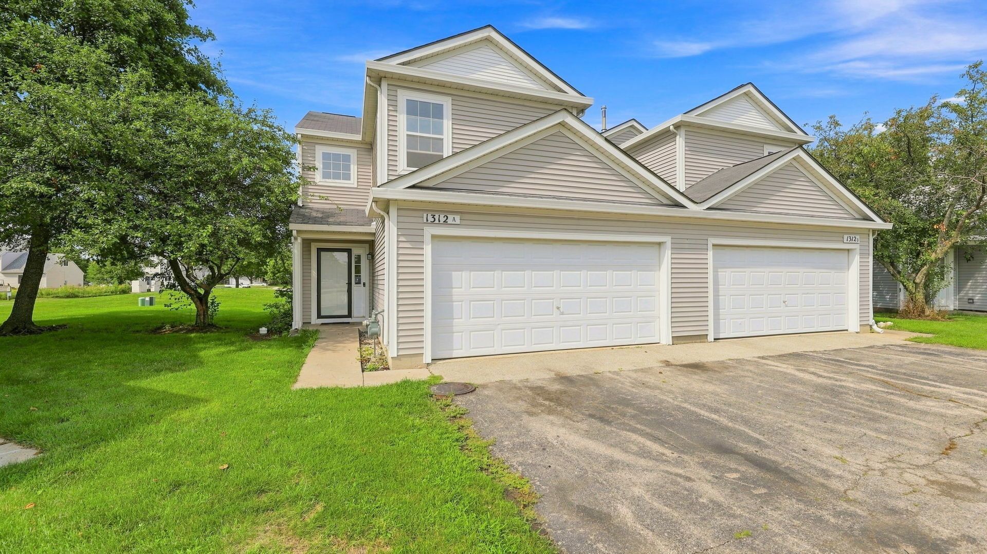 1312 Jenna Drive, Unit A, South Elgin, IL 60177 Main Photo