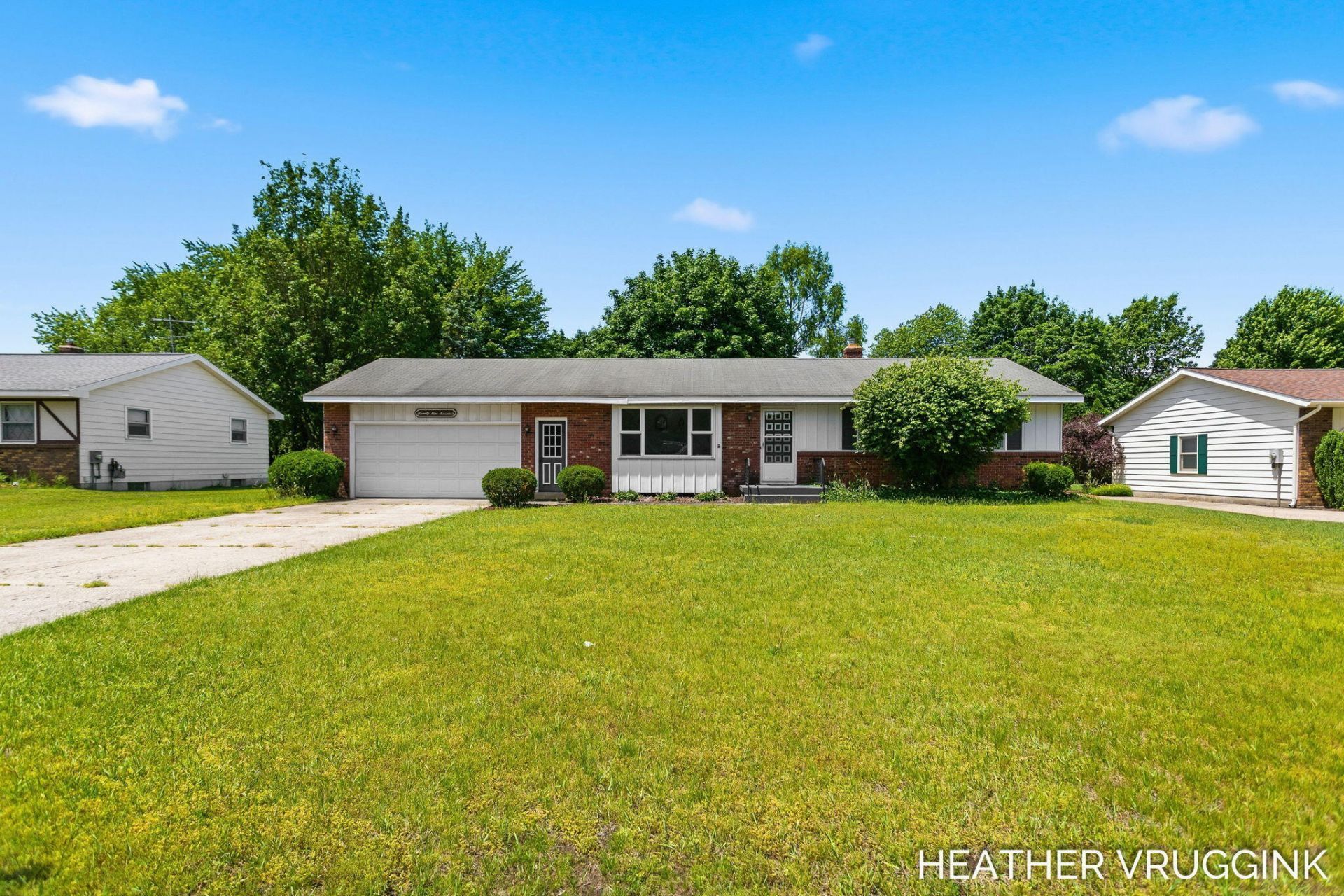 7917 Birchwood Avenue, Jenison, MI 49428 Main Photo