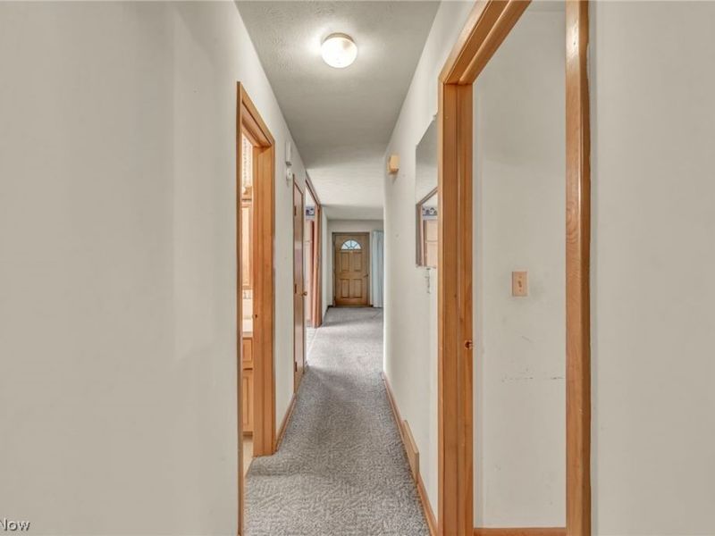 261 Fairmount Avenue, Barberton, OH 44203 Photo 10